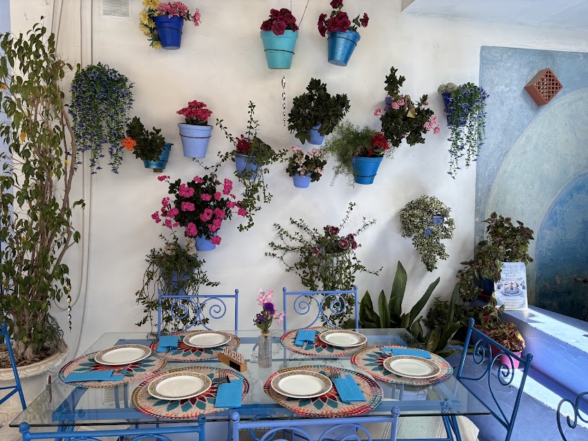 La Perla Azul – Restaurante Cafetería y Teteria Marroquí Halal- مطعم مغربي حلال