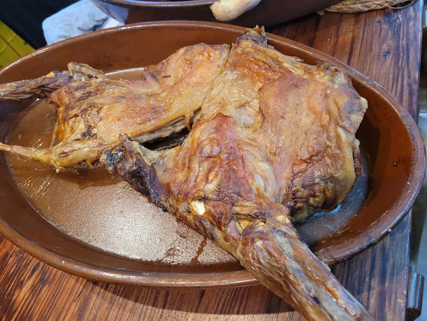 ASADOR LLOPIS