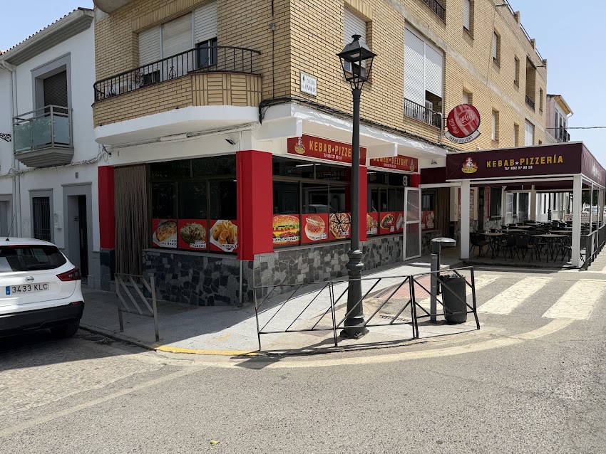 Kebab Doner delight pizzería