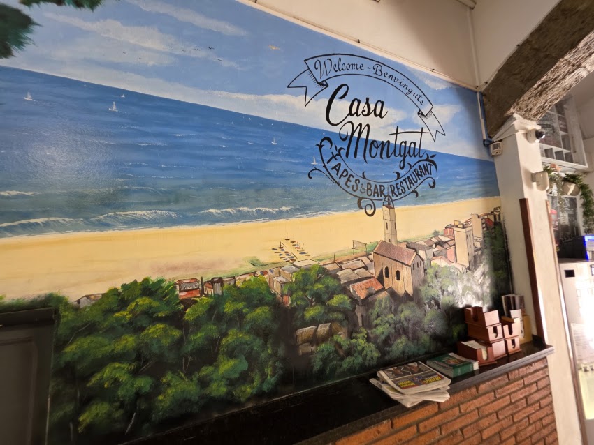 tapes & bar restaurant CASA MONTGAT
