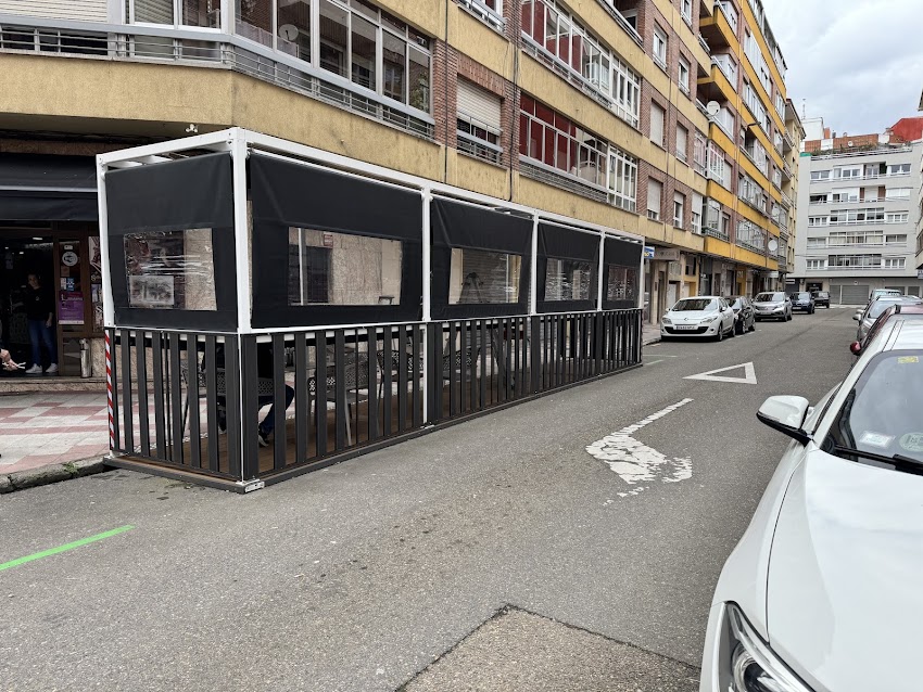 Café Bar EFE 3 Carisma