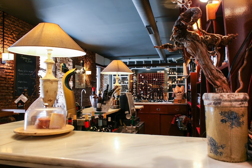 Restaurante Taberneros – Taberna de vinos en centro Madrid