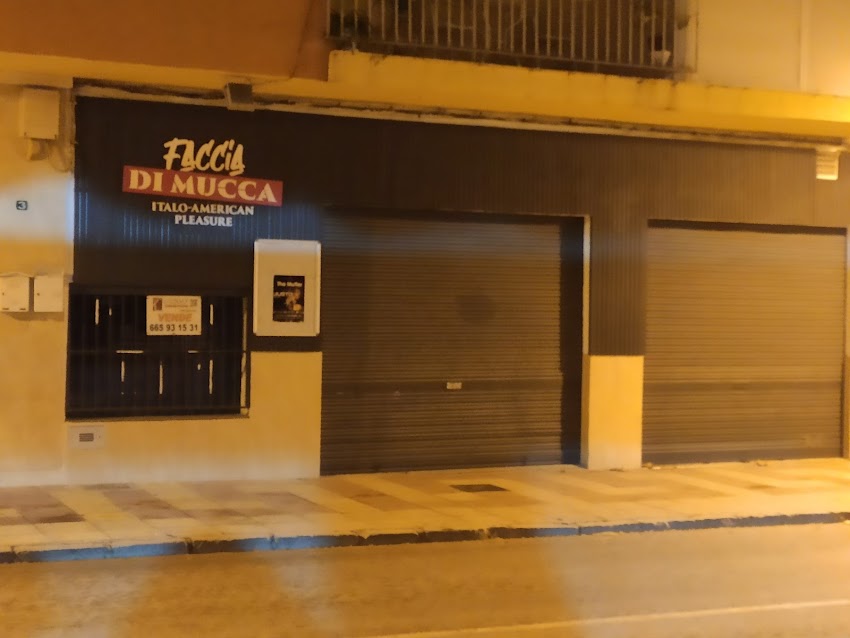 Faccia Di Mucca