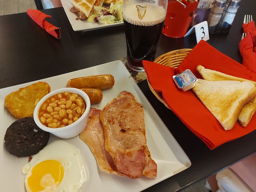 O‘BRIENS IRISH SPORTS CAFE