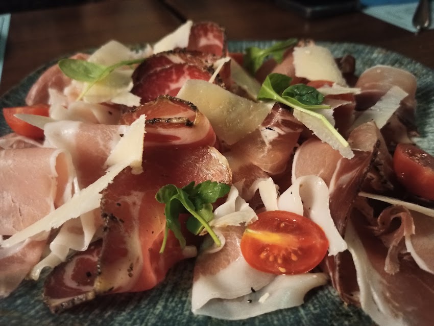 Pizzeria La Madonna