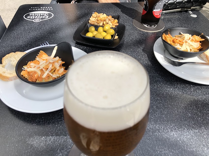 Tribuna