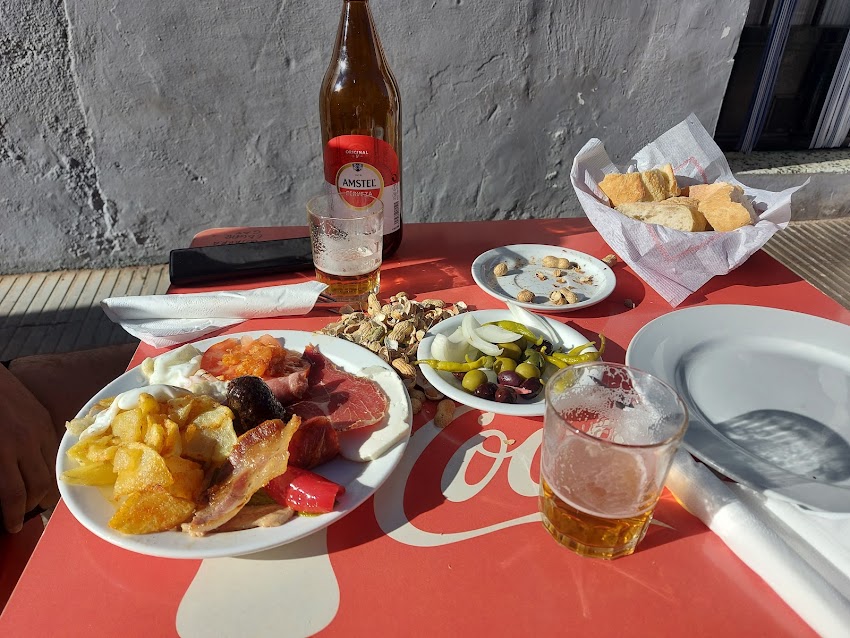 Restaurant – Bar Casa Herminia