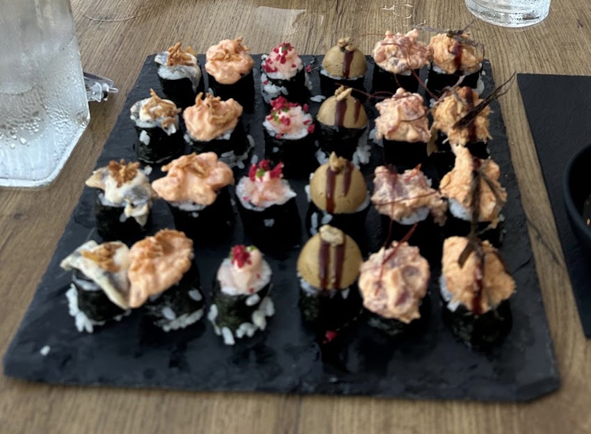 Shiosai sushi bar by La Tastaolletes