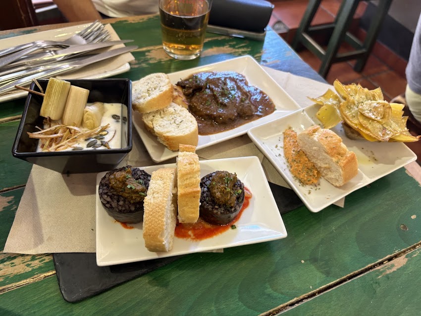 Lamiak de la Rosa
