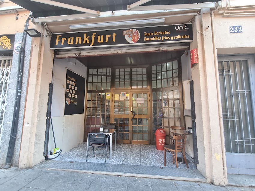 Bar FRANKFURT MARINA