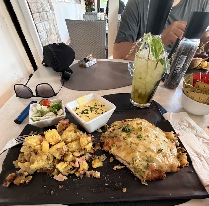 AMADOR STEAK & SCHNITZEL HAUS
