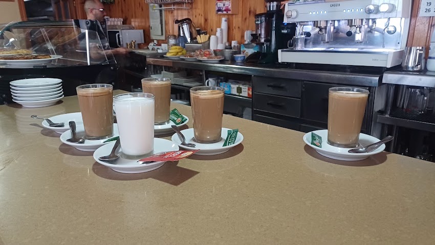 Bar Aurora