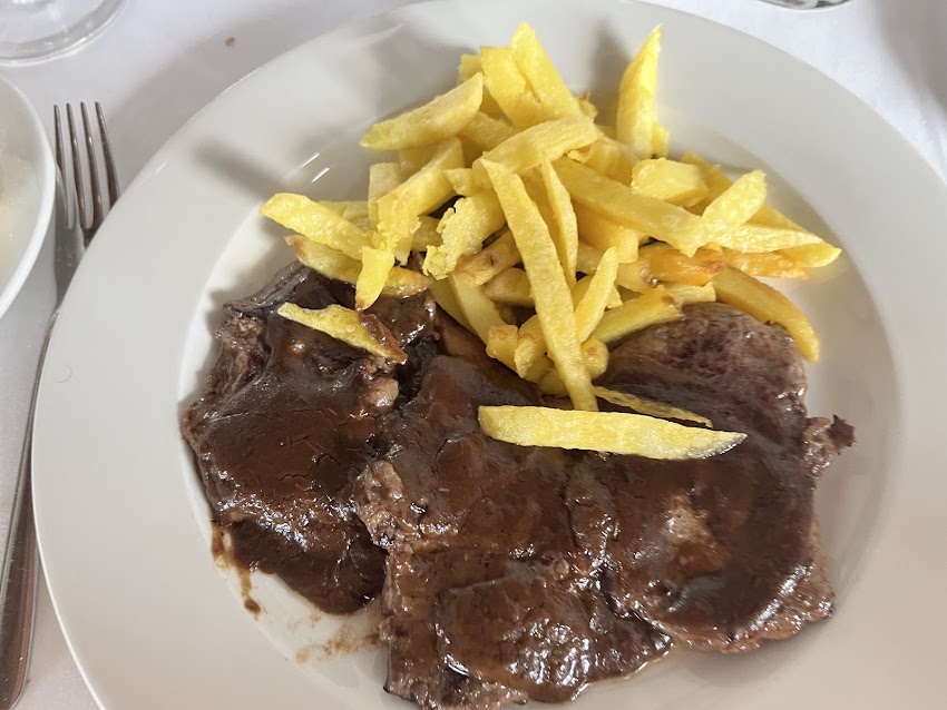 Restaurante Las Truchas tlf: 956716061