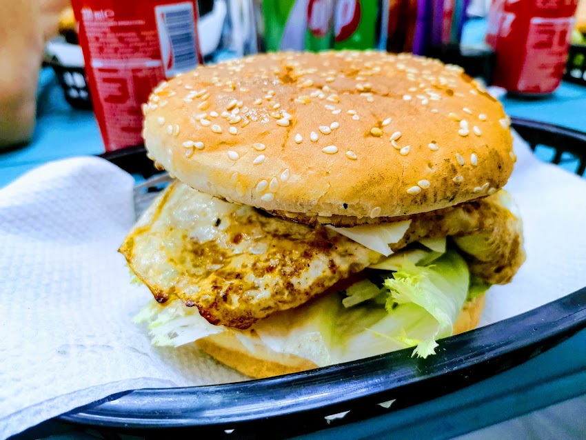 Mestizo pizzería-kebab