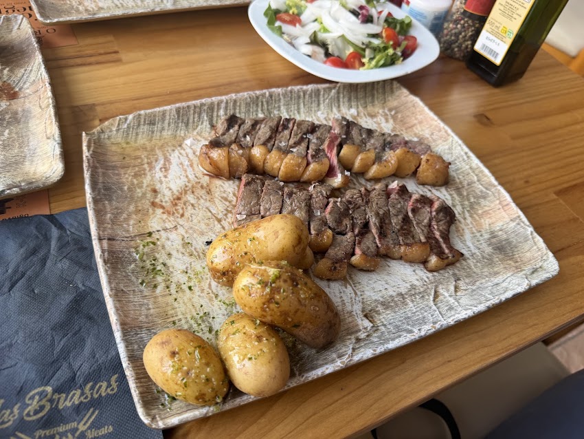 Las Brasas Steakhouse – Carnes Premium