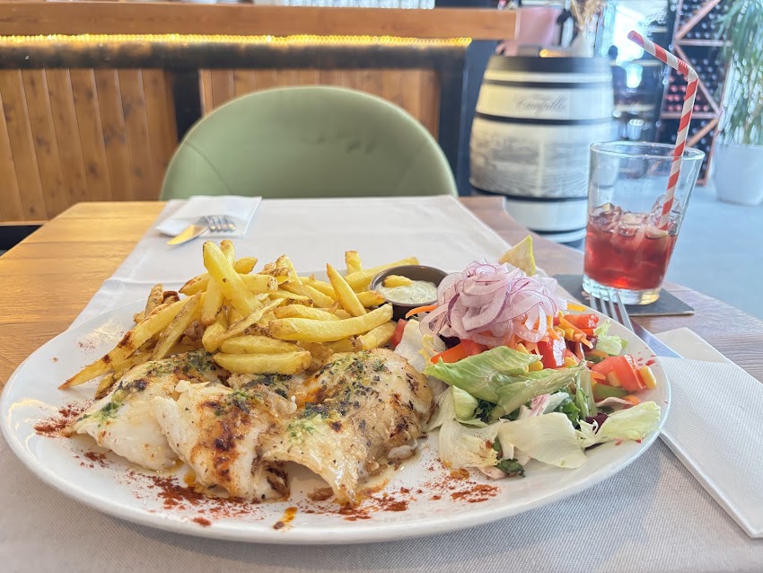 Del Mar…y Del Sol Cafe