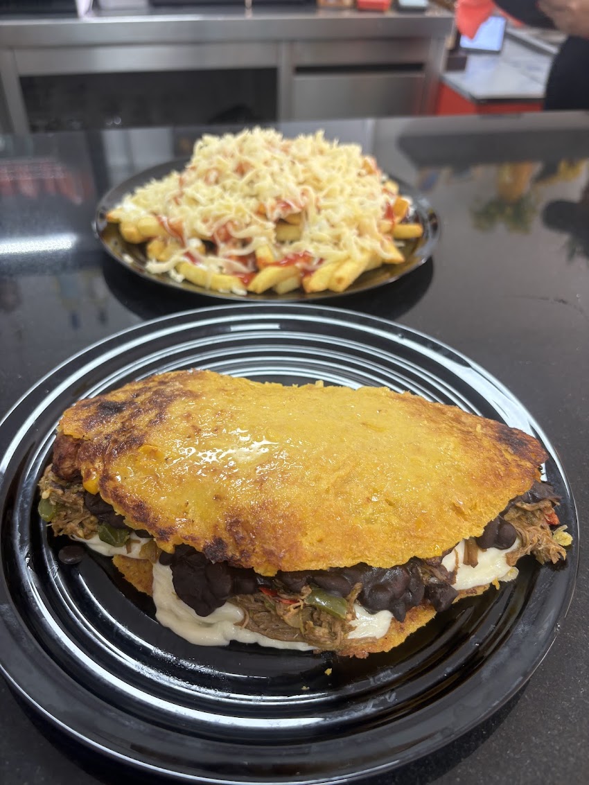 Papi’s Bar Café