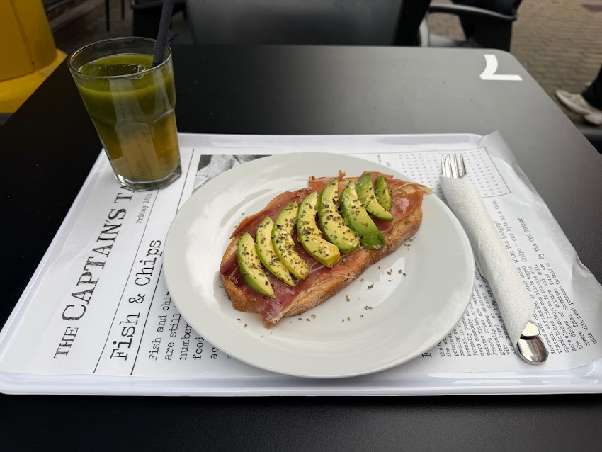 El Refugio – Bar Cafeteria