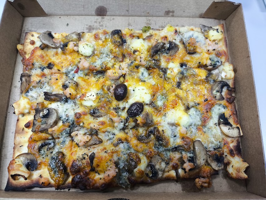 Pizza Nova