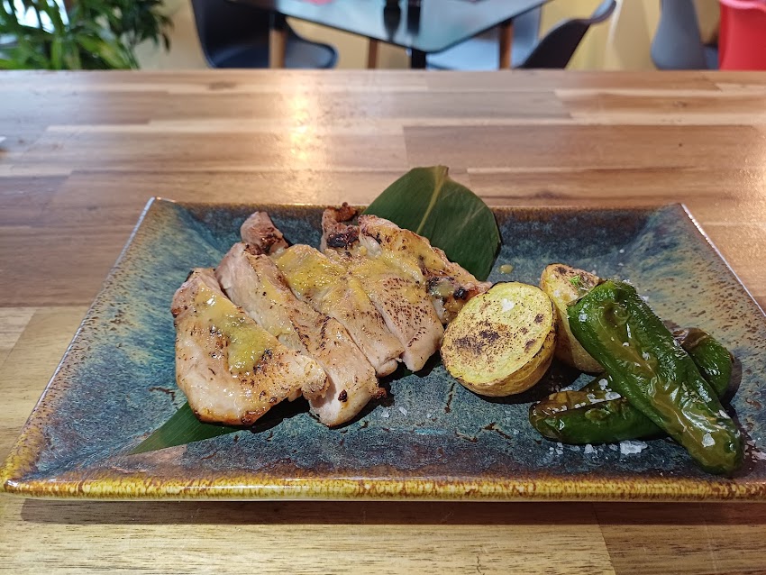 Kurama Sushi & Poke