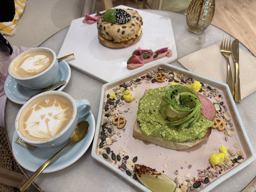Brunch & Cake