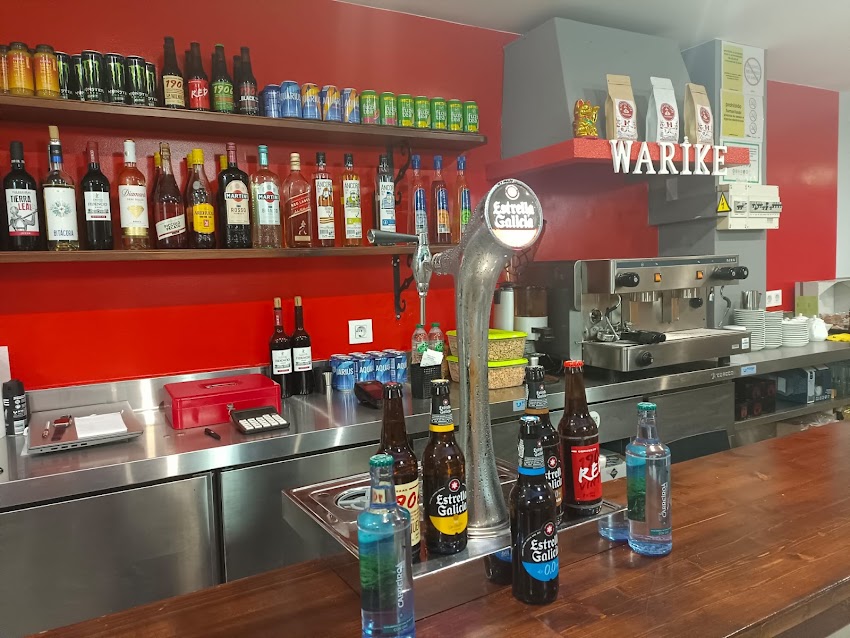 WARIKE BURGER CAFE BAR