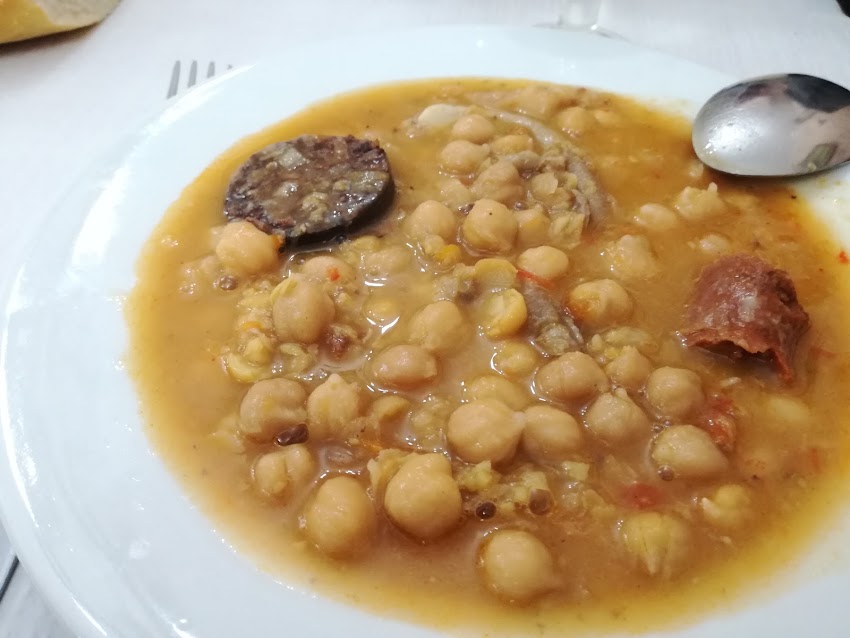 Mesón Argalario Lutxana