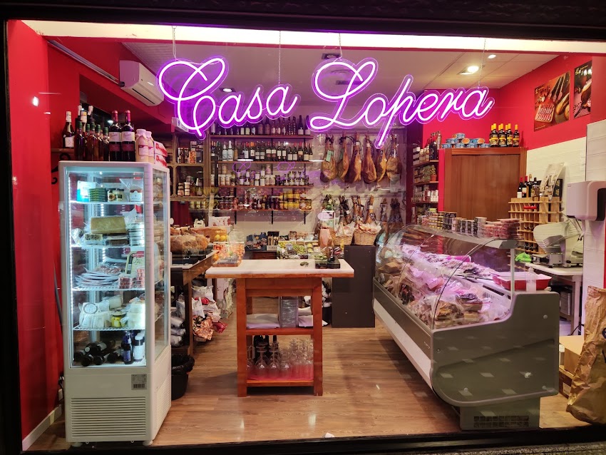 Casa Lopera