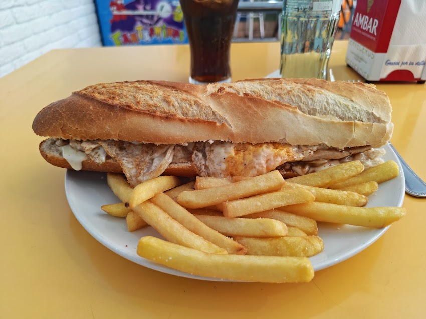 Cafetería Mordisco