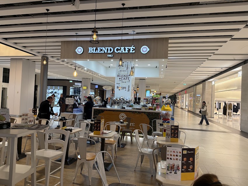 BLEND CAFÉ 1983