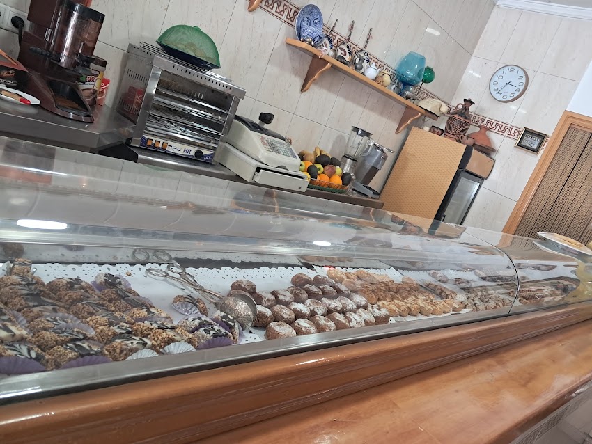 Restaurante – Bar Poble Halal