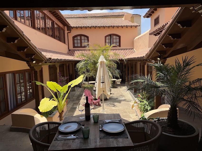 Restaurante Jardín Secreto ( Sólo Adultos +12)