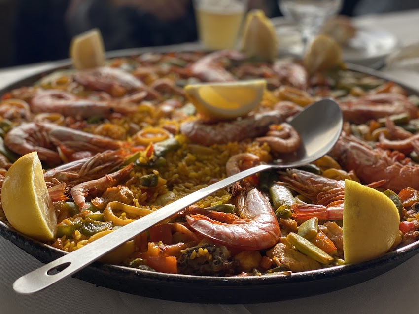 Restaurante TABERNEROS Tradición Española