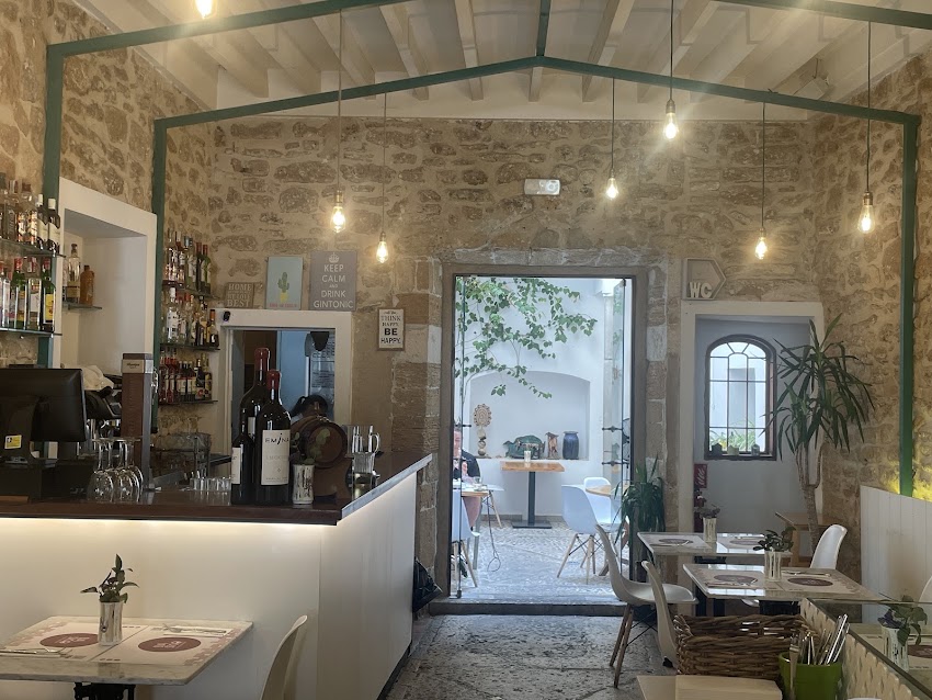 Basico Gastrobar | Alcudia Restaurant