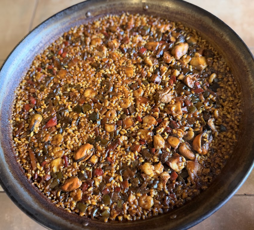 Escudellar Arroz y Mas