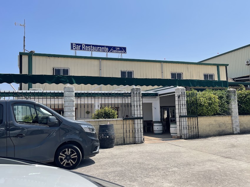 Restaurante Los Camioneros – GRAN TERRAZA DE VERANO – TODOS LOS JUEVES PAELLA