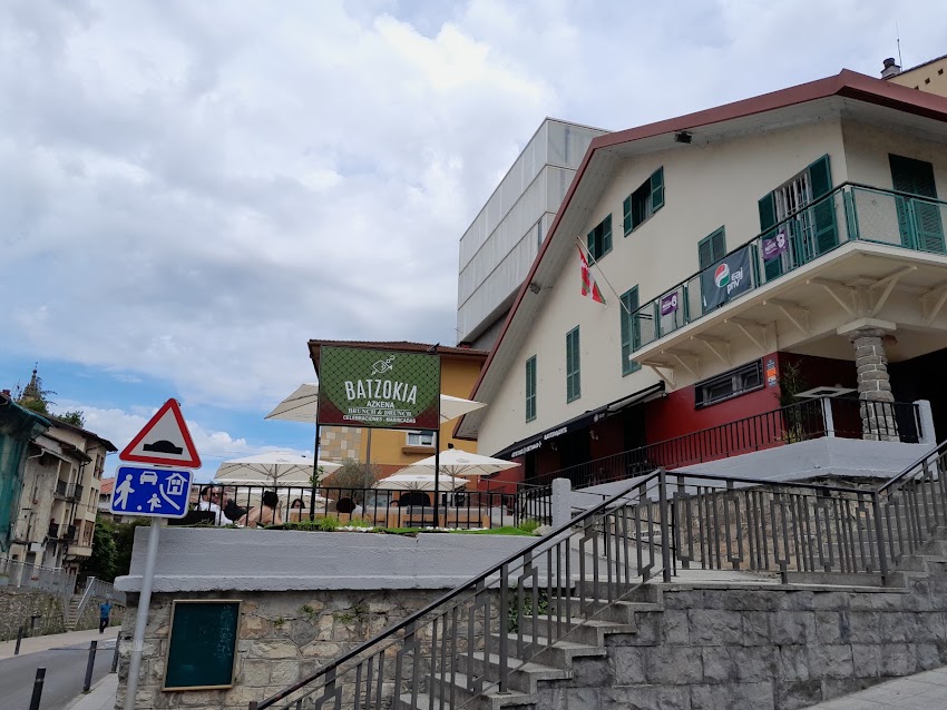 BATZOKIA AZKENA