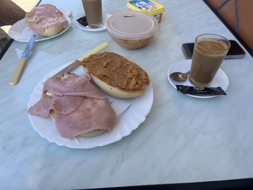 Cafeteria Torre Cruz