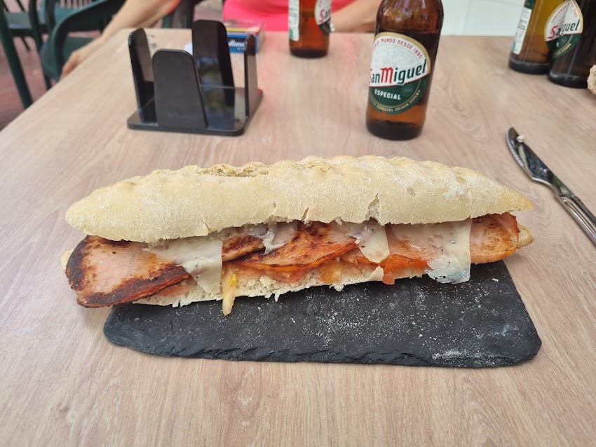 Cafeteria Budo