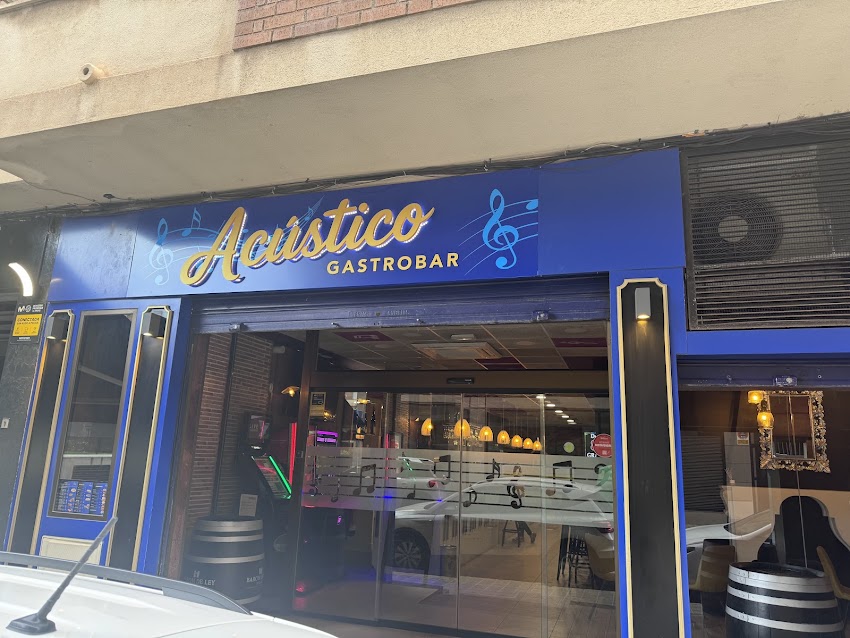 Acustico Gastrobar