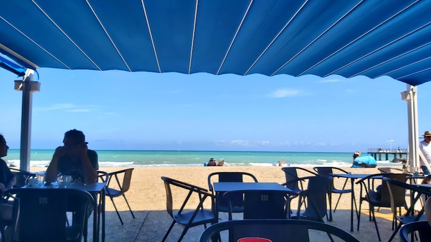 Kanalla Beach Bar
