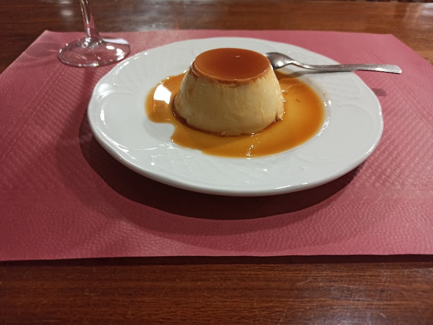 Hotel Gavin, Bar – Restaurante El Mesón del Jamón, Biescas