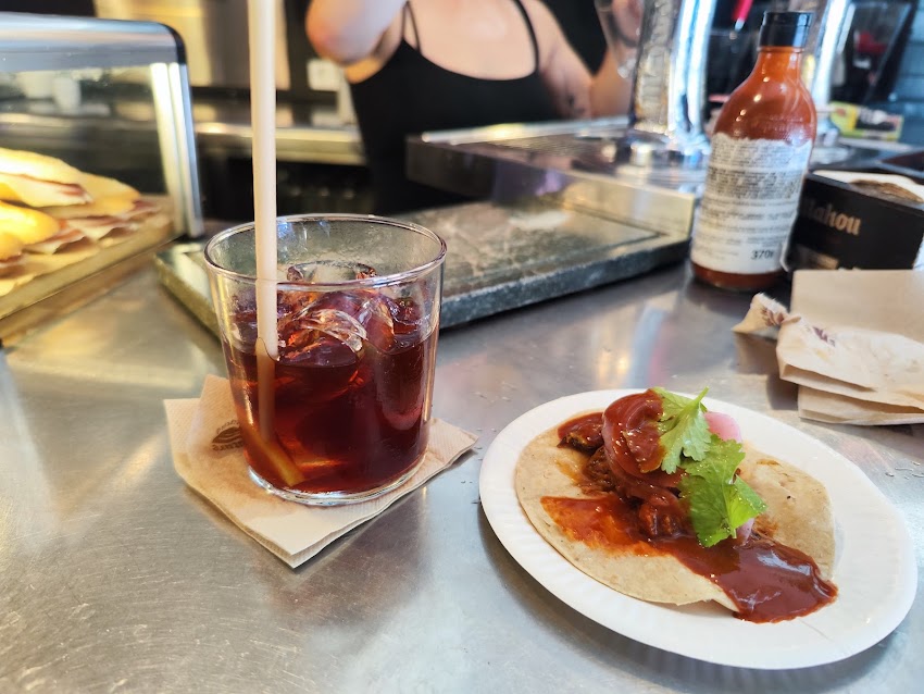 Barrio Bar