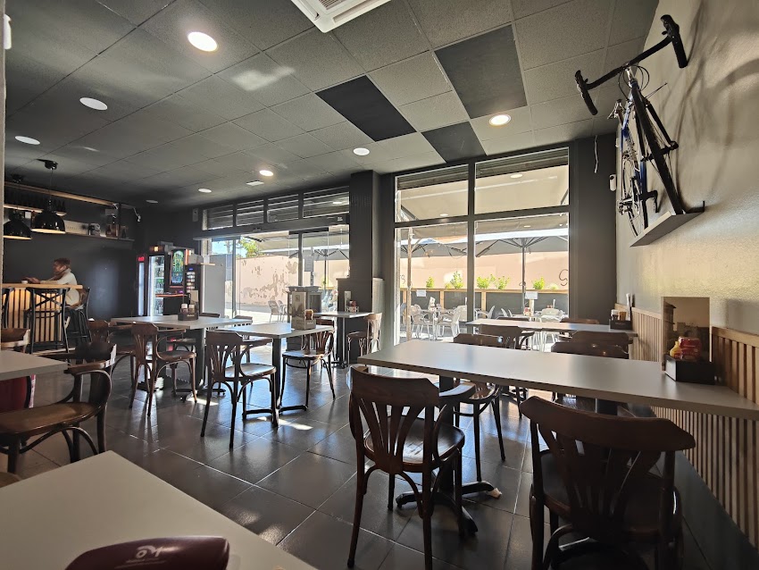 El Bar
