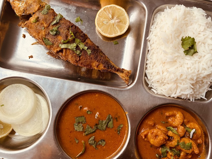 Mumbai Swaad – Bar Restaurante Cafetería India y Española