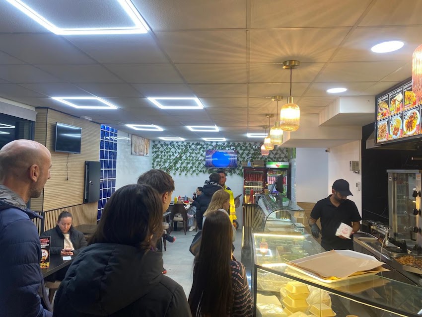 ROYAL KEBAB,PIZZA&COFFEE