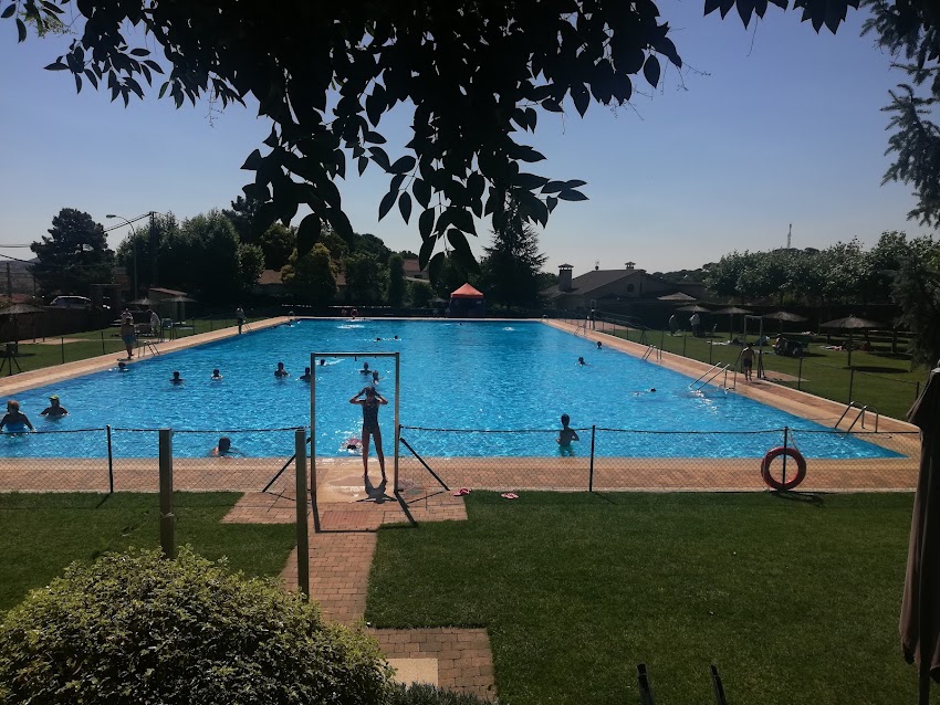 Cafeteria restaurante la piscina