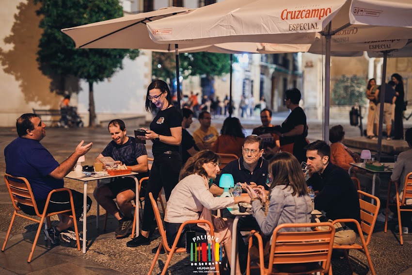 Palique Coloquio Bar
