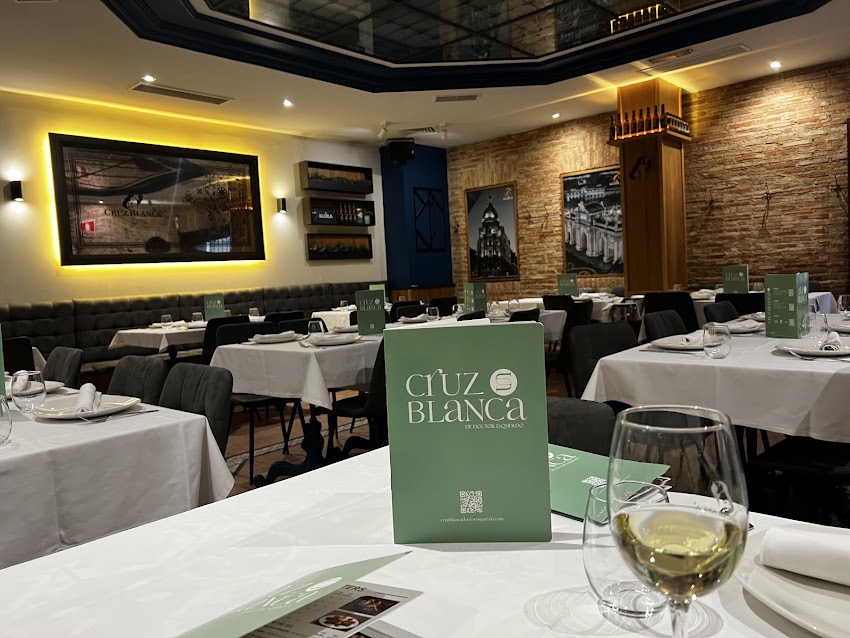 Cervecería Restaurante Cruz Blanca