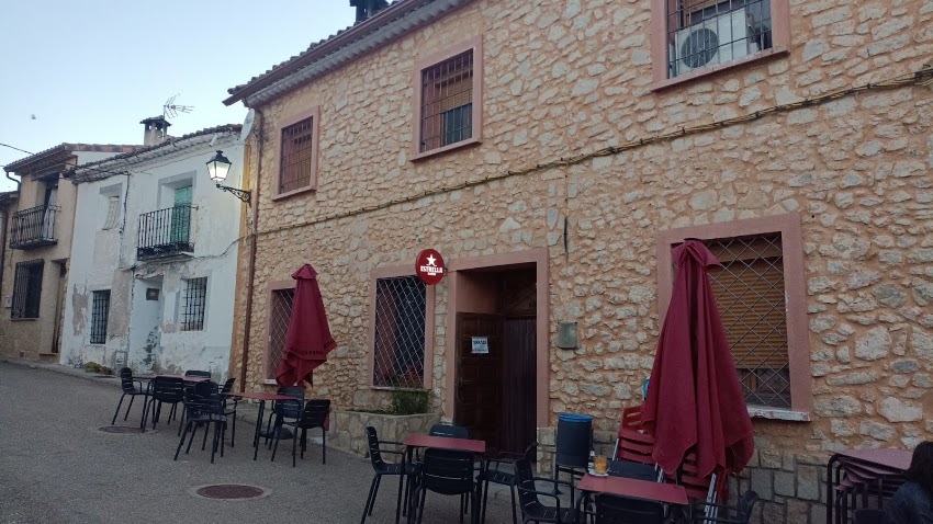 El bosque Bar & Grill